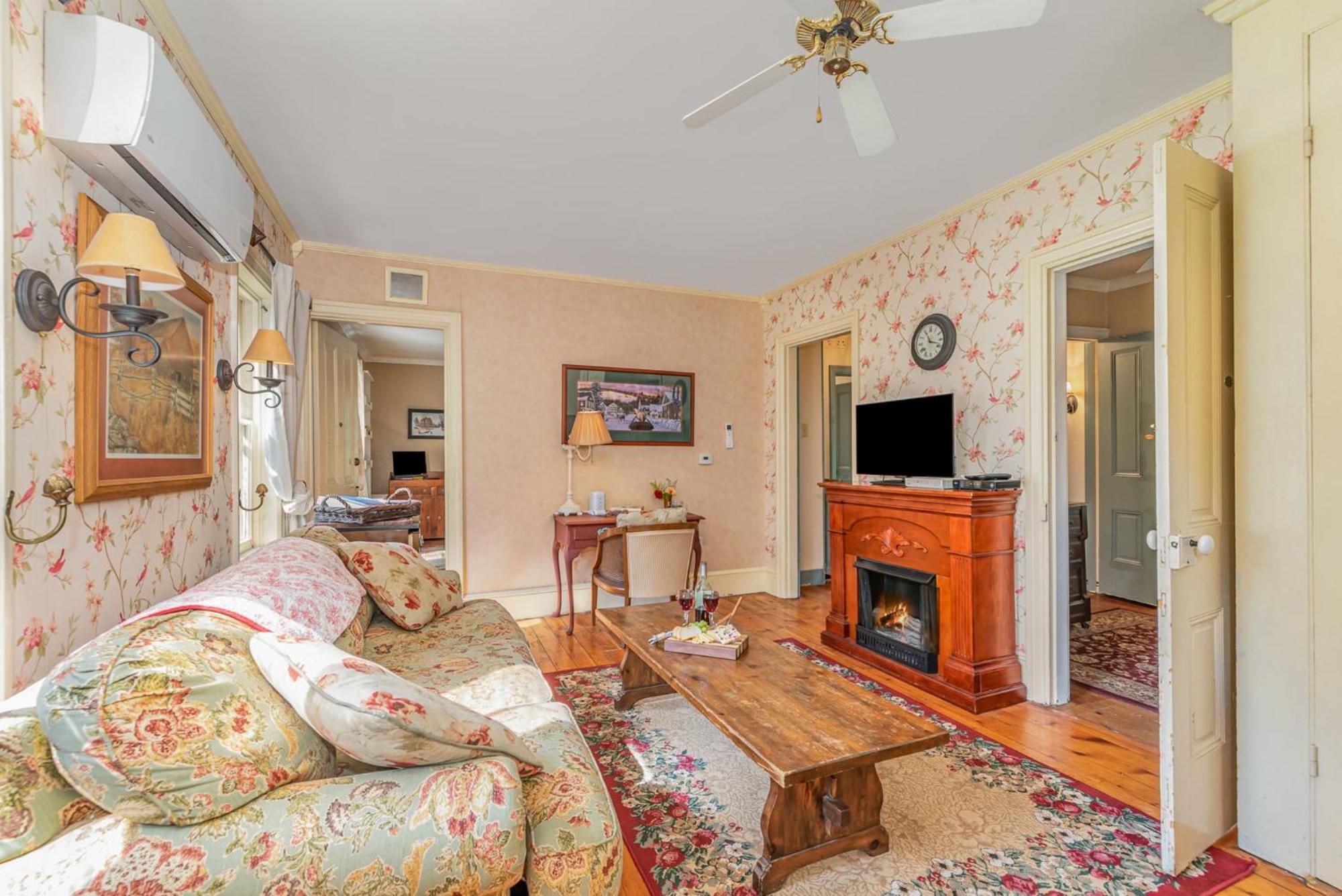 Fallen Tree Farm Bed&Breakfast Carlisle Exterior foto