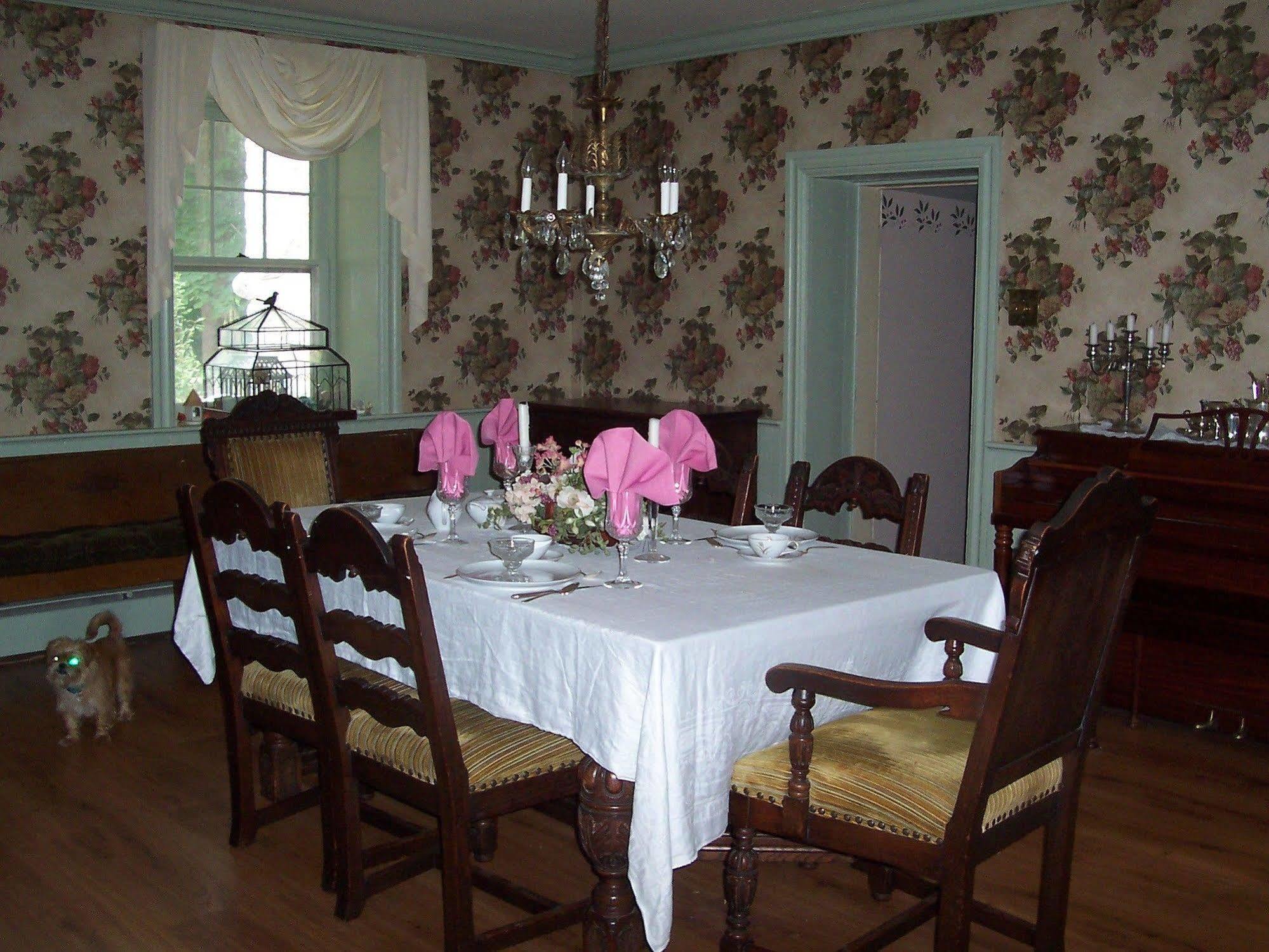 Fallen Tree Farm Bed&Breakfast Carlisle Exterior foto